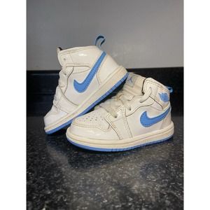 Jordan 1 Mid legendary Blue 640735-137 Size 5.5C unisex